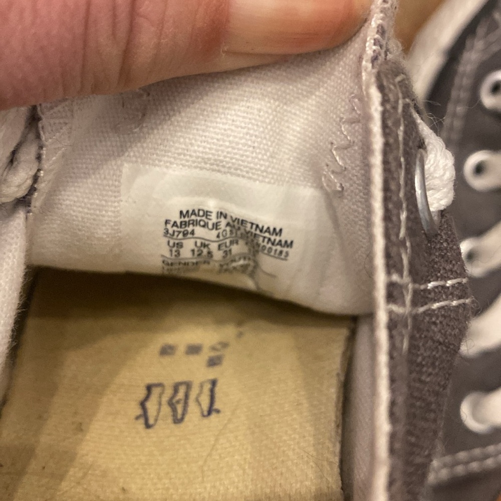 Converse kids Sz 13 grey All-Stars - Picture 3 of 7